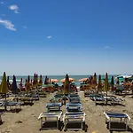 Riviera * Durrës
