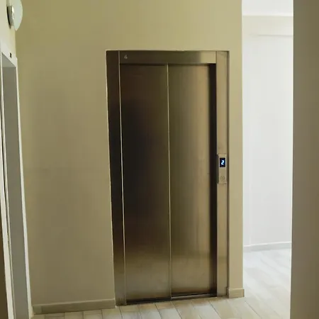 Riviera Hotel Durres