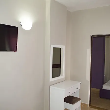 Hotel Riviera *